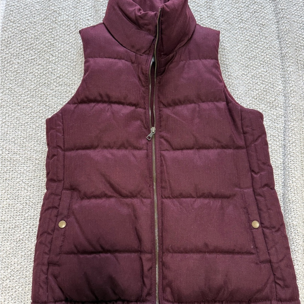 Old Navy Quilted Puffer Vest - Wine